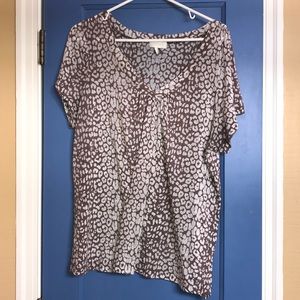 Maurices Size 1 Animal Print Tee Brown